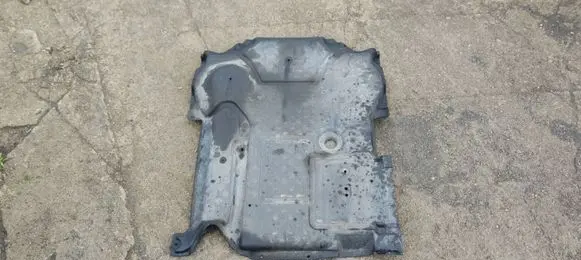 Mercedes-Benz E W212 Engine splash shield/under tray A2125201923