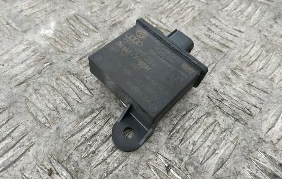 Porsche Panamera (970) Tire pressure control unit 7PP907283
