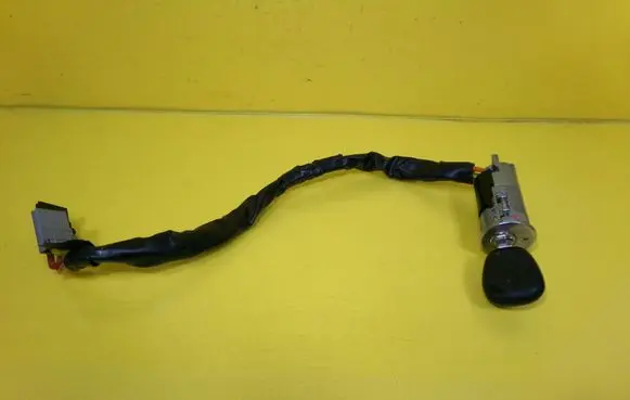 Renault Laguna I Ignition lock 427661P