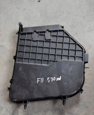 BMW 5 F10 F11 Fuse box cover 7555152