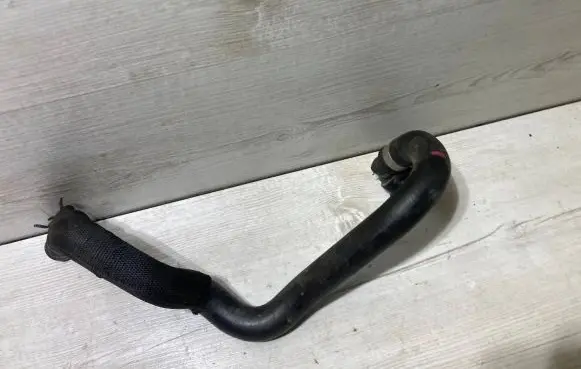 BMW X1 F48 F49 Engine coolant pipe/hose 9367388