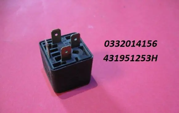 Audi A6 S6 C5 4B Hazard warning light relay 0332014156 431951253H