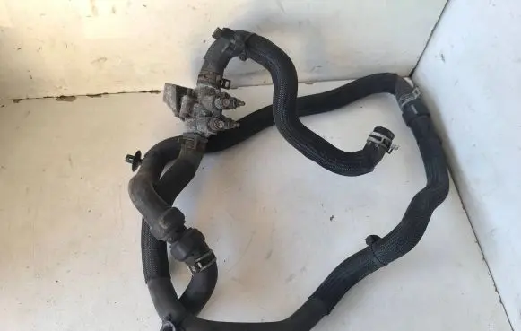Renault Trafic III (X82) Engine coolant pipe/hose 924106155R 93450198 140532719R
