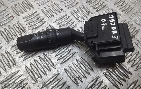 Mazda 3 I Light switch 17D682