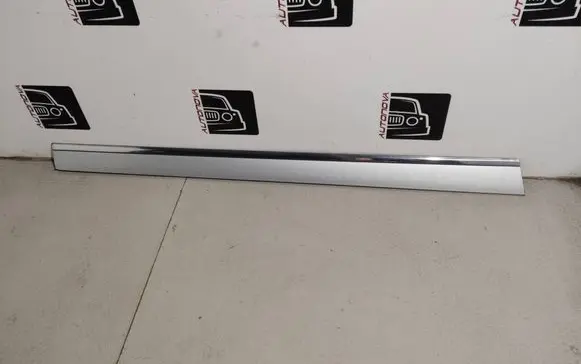 Audi A6 S6 C6 4F Front door trim (molding) 4F0853959J