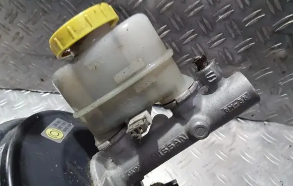 Nissan Almera Master brake cylinder