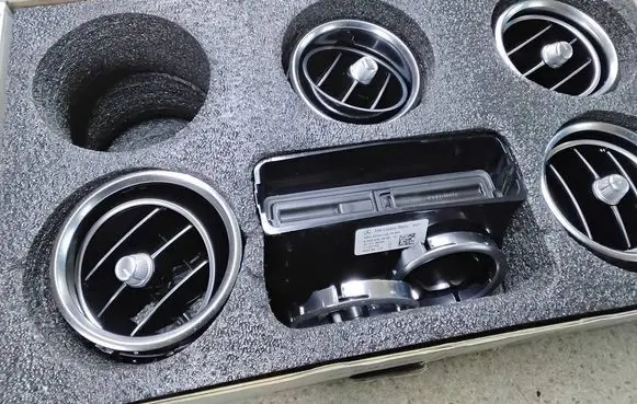 Mercedes-Benz GLC X253 C253 Other center console (tunnel) element A2538303902 A2058300301