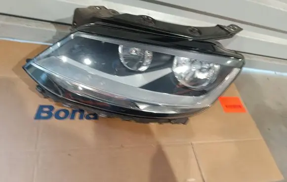 Volkswagen Sharan Headlight/headlamp 7N1941005