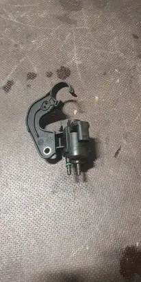 BMW X1 F48 F49 Vacuum valve 8570591 70478502 16T196