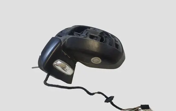 Peugeot 5008 Front door electric wing mirror