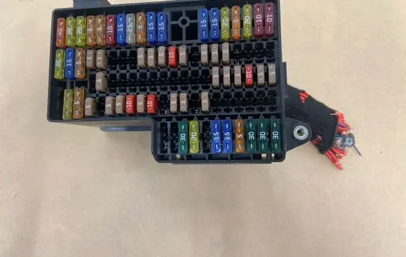 Bentley Continental Fuse module 3D2937615