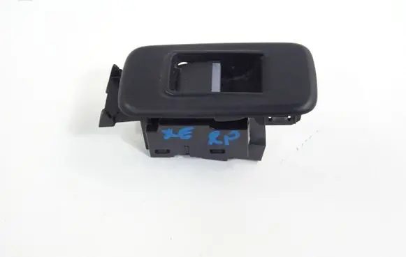 Jaguar XE Quarter vent window switch GX73-14717-AC