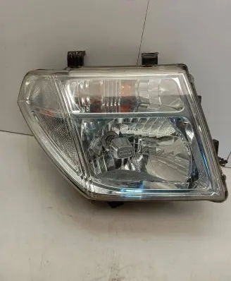 Nissan Navara D40 Headlight/headlamp 26010EB30B