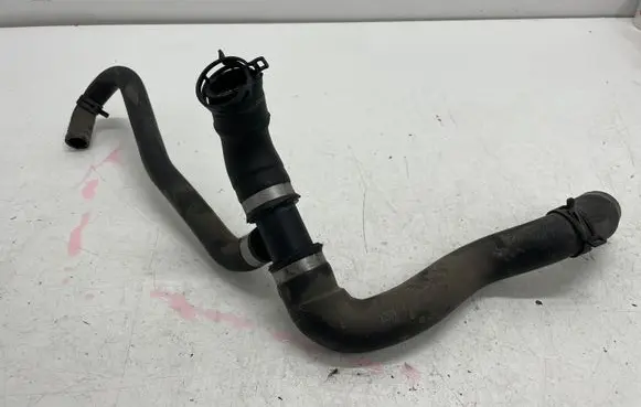 Mercedes-Benz A W176 Engine coolant pipe/hose A2465011558