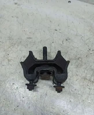 Mercedes-Benz ML W163 Engine mount bracket