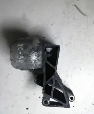 Volvo XC90 Engine mount bracket 30741397