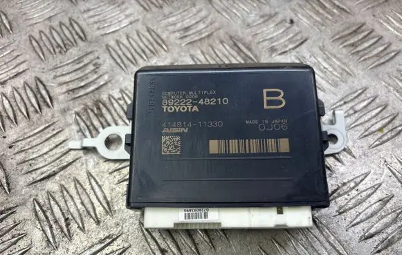 Lexus RX 450H Door control unit/module 8922248210