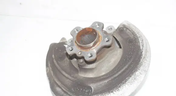 BMW 3 G20 G21 Front wheel hub 62165410 6877144 31216877144