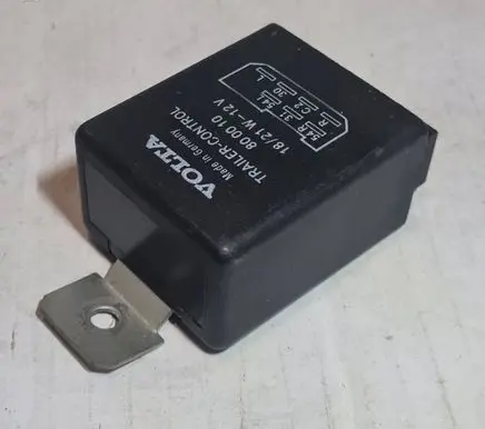 Mazda 626 Tow bar relay 800010