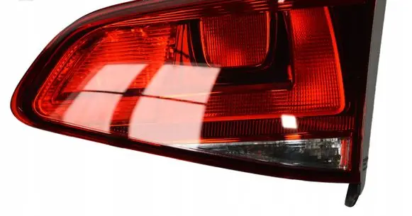 Volkswagen Golf VII Tailgate rear/tail lights 5G0945094AE