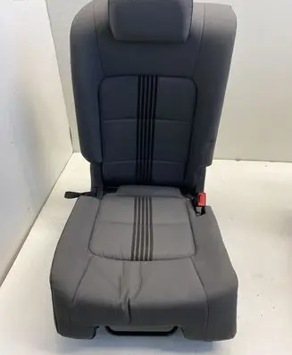 Volkswagen Golf Sportsvan Rear seat 