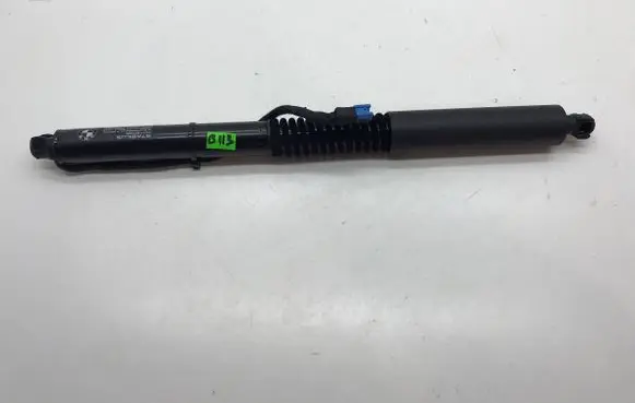 BMW X3 G01 Tailgate strut 7397322 784184