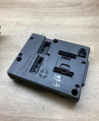 Renault Scenic I Comfort/convenience module 8200029342A S108502610C