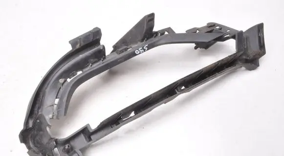 Volvo S90, V90 Front fog light trim/grill 31383904