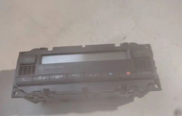 Volkswagen PASSAT B5.5 Climate control unit 3B1907044H 2400022303