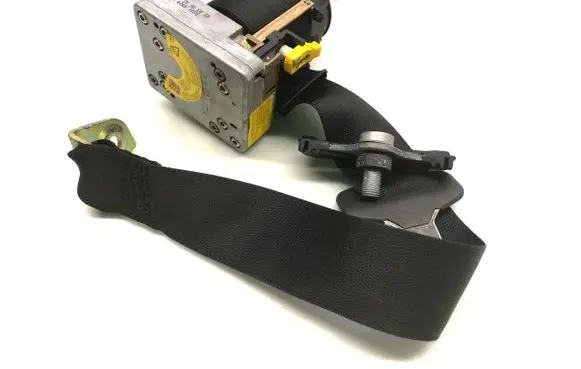 Mercedes-Benz S W220 Rear seatbelt 22086077 040229