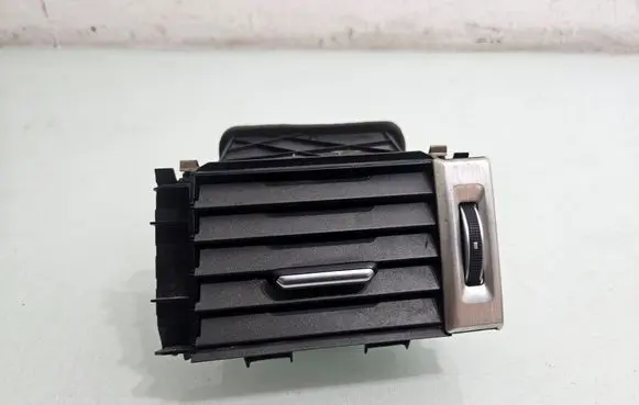 Land Rover Evoque I Dashboard side air vent grill/cover trim BJ32018B08BB