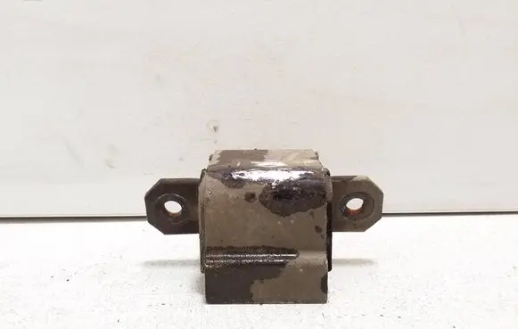 Volkswagen Crafter Gearbox mount 