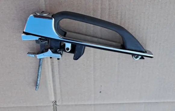 Mercedes-Benz W123 Front door exterior handle 1237600159