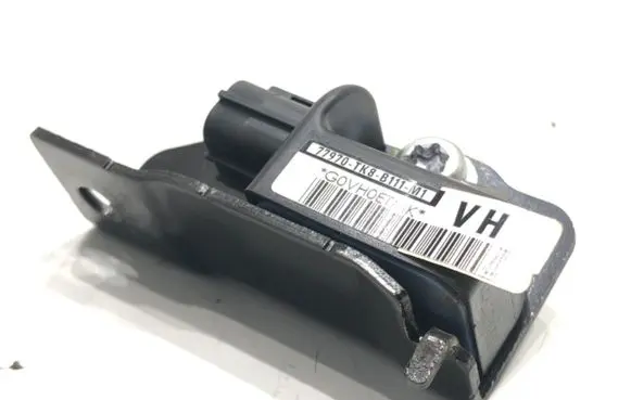 Honda Odyssey Airbag deployment crash/impact sensor 77970-TK8-B111-M1
