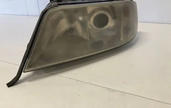 Audi A6 S6 C5 4B Headlight/headlamp