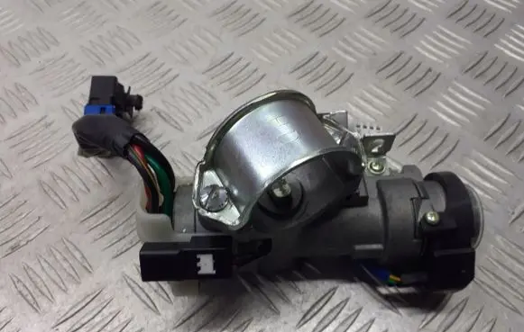 Hyundai Elantra Ignition lock