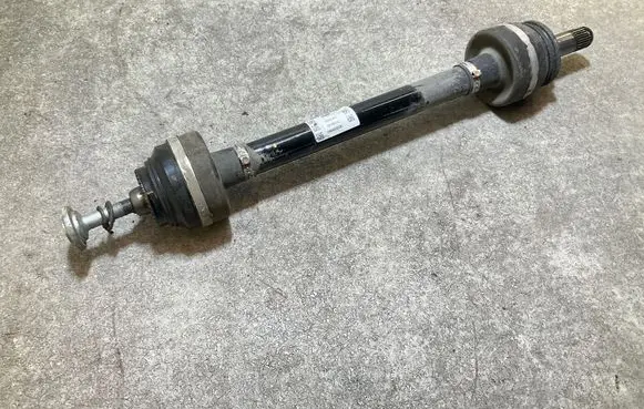 Rear driveshaft