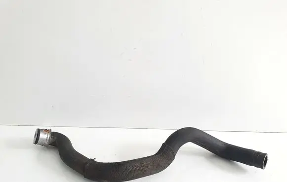 Mercedes-Benz C W204 Engine coolant pipe/hose A2045017182