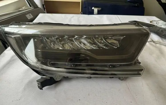 Honda CR-V Headlight/headlamp 33100TLAG11 33100TLAD01 33100TLAT11