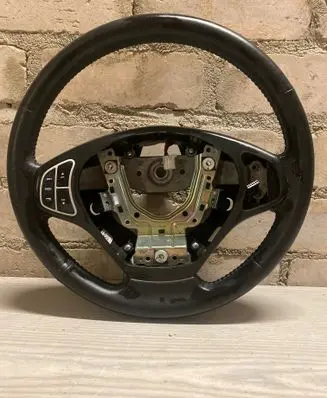 KIA Ceed Steering wheel 561101h170