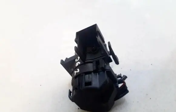 Opel Agila A Ignition lock contact 90589314