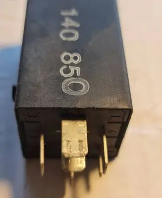 BMW 5 E39 Other relay 61361388546