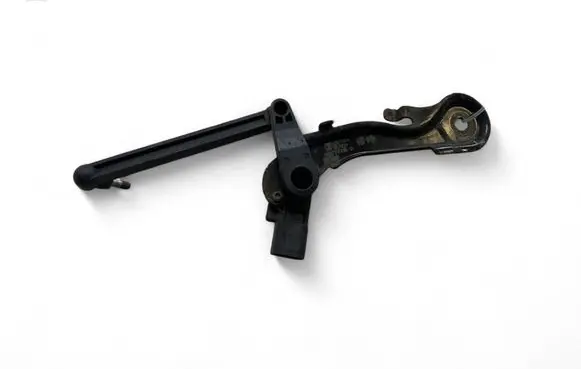 Headlight/headlamp level sensor