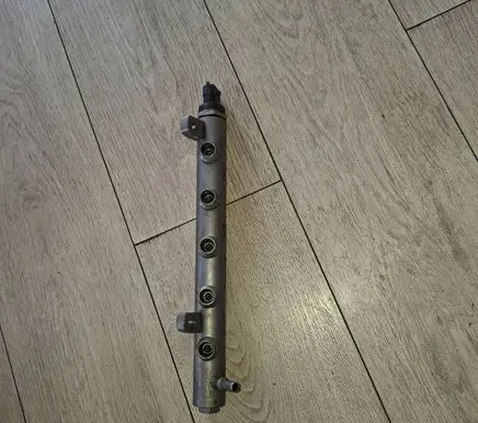 Renault Megane III Fuel main line pipe 8201044829 1310200040 175216420