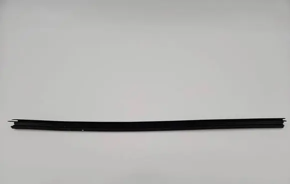 Audi A5 Rubber seal front door window/glass 8B3837479 8B3837480