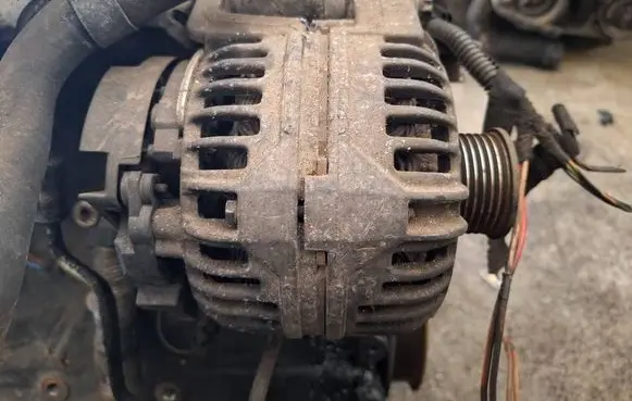 Opel Signum Generator/alternator 0124525030