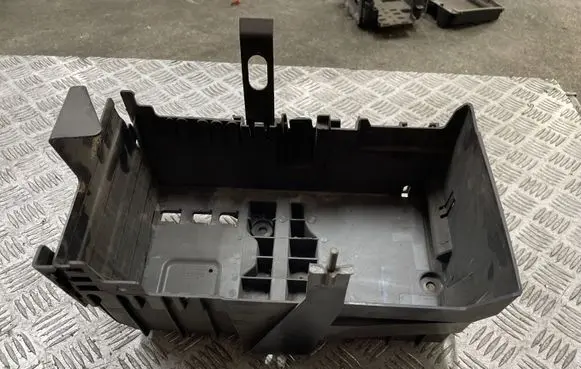 Opel Astra J Battery box tray 13308434 13354420