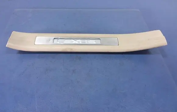 Cadillac SRX Foot area side trim 67940-48050