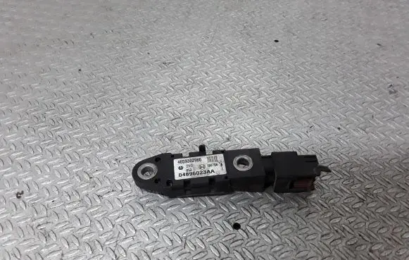 Chrysler Pacifica Airbag deployment crash/impact sensor 04896023AA