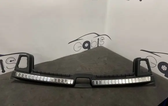 Volvo S90, V90 Tailgate/boot lid lock trim 32239087 32239088 39840926